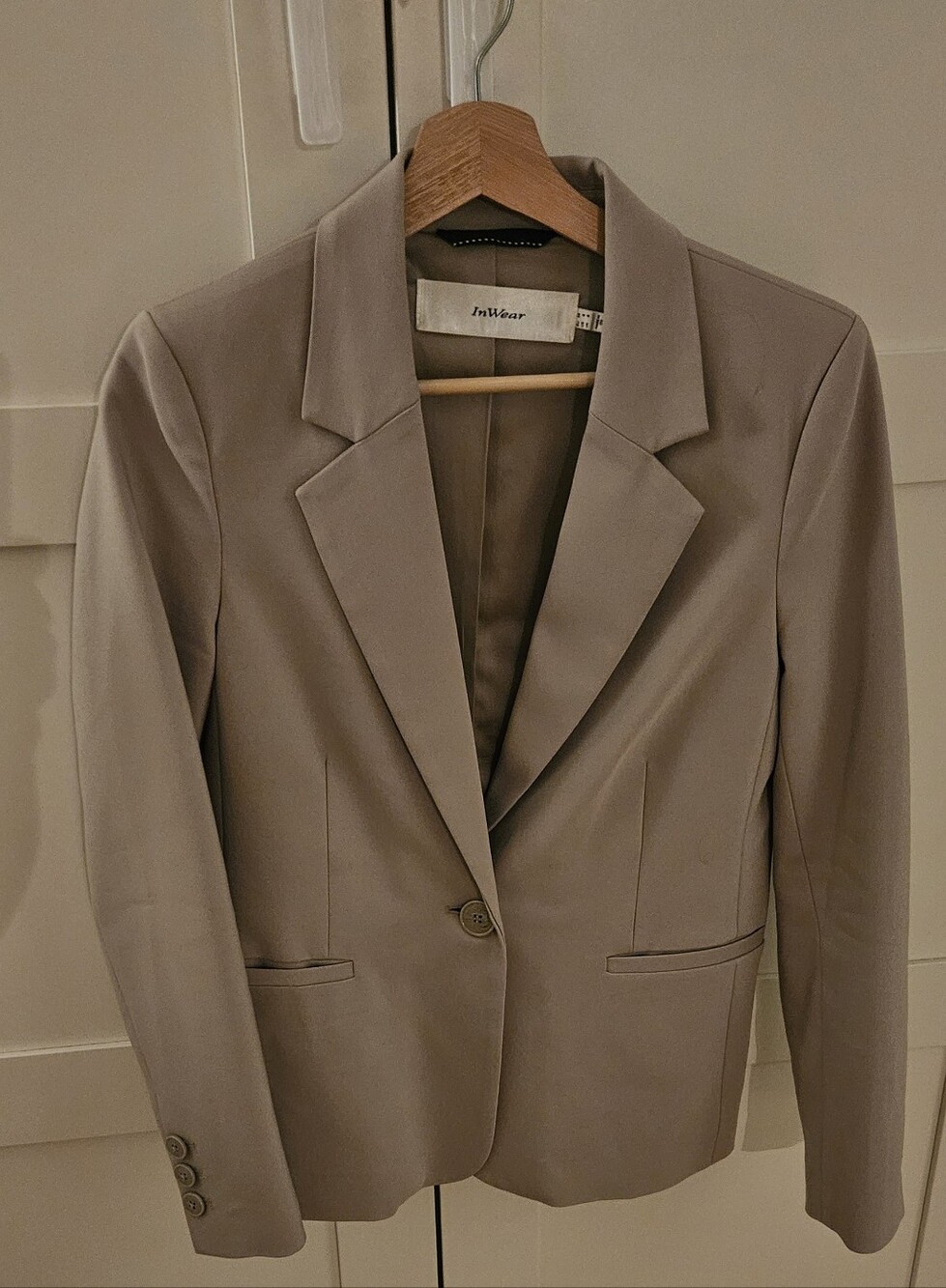 InWear Women's Taupe Single-Button Blazer